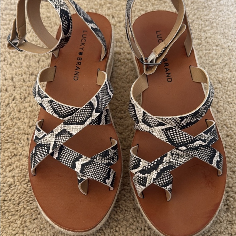 Lucky Brand Black and White Women's Sandals
